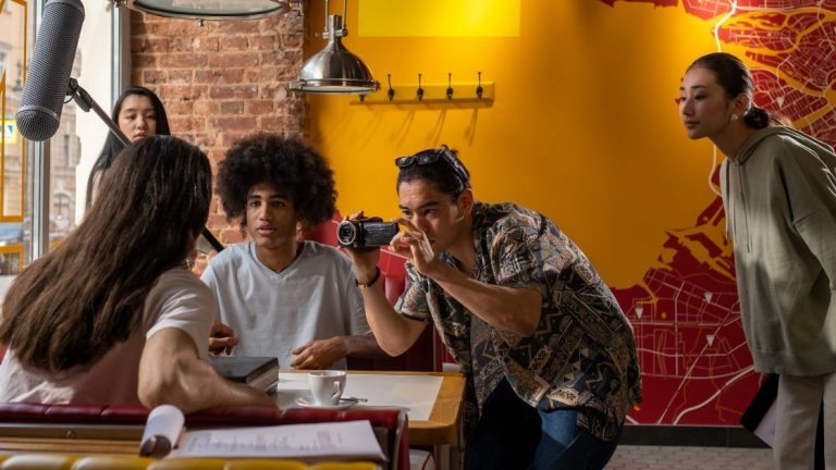 $208/Day SAG Casting Call for Background Actors