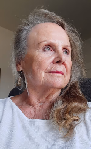 Karen Menin - Gallery Image 1