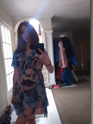 Catriona Barnes - Gallery Image 1