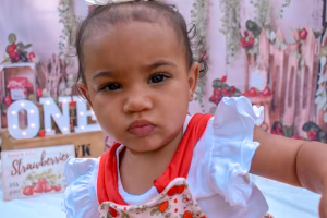 Alyssa Bravo - Gallery Image 4