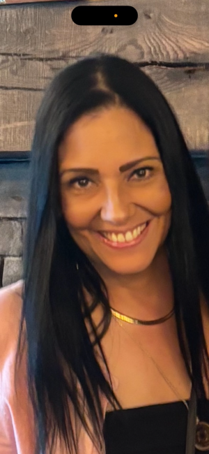 Yulanda Dailey - Gallery Image 1