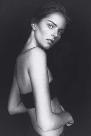 Riley Lonergan - Project Casting Gallery Image 14 Riley Lonergan - Gallery Image 14