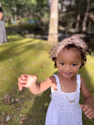 Rylee Riffas - Gallery Image 1