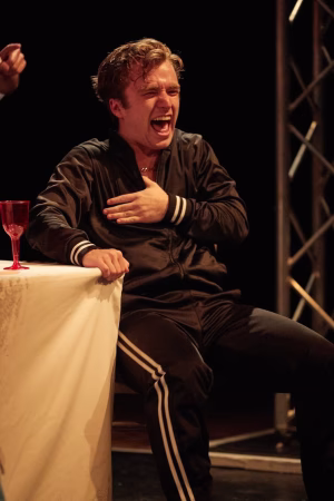 Cameron Bell - Gallery Image 2