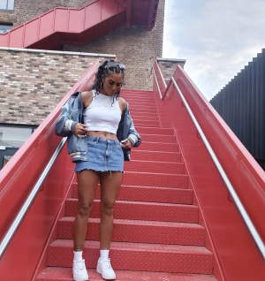 Clarissa Woods - Project Casting Gallery Image 7 Clarissa Woods - Gallery Image 7