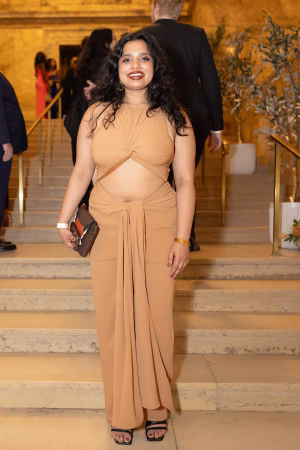 Aish Am - Gallery Image 2