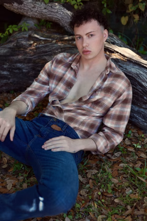 Christian  Aguilera - Gallery Image 3