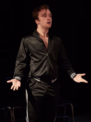 Cameron Bell - Gallery Image 1