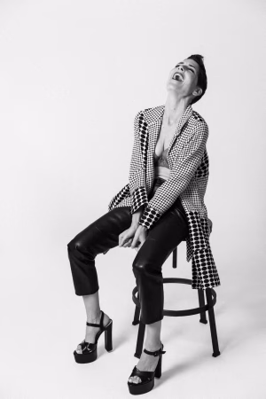 Kara Coraci - Gallery Image 2