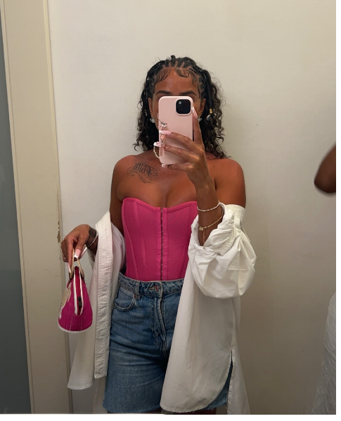 Clarissa Woods - Profile Photo