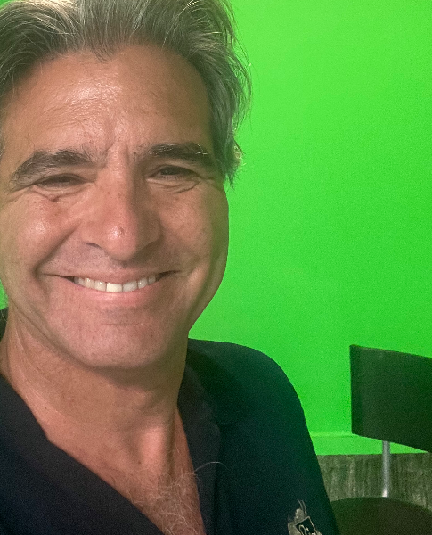 Pablo Iglesias Derderian - Profile Photo