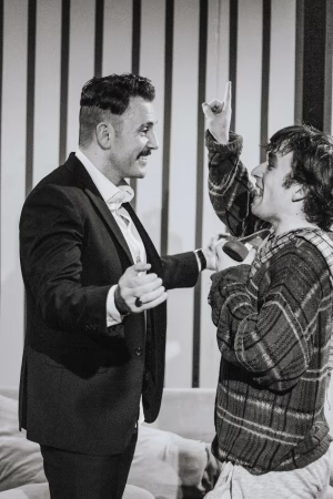 Cameron Bell - Gallery Image 6