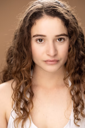 Caitlin Swan - Gallery Image 1