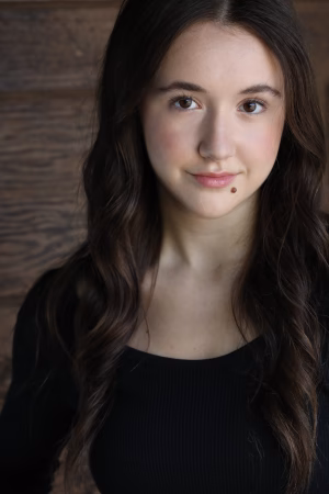 Ava Bender - Gallery Image 3