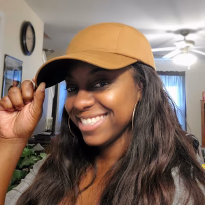 Desirae Makins - Gallery Image 1