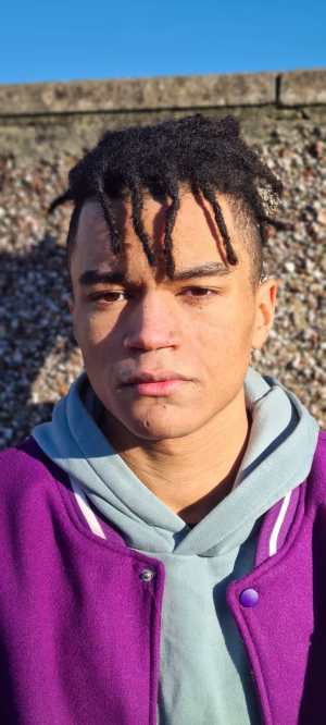 Darwin Brokenbro - Project Casting Gallery Image 2 Darwin Brokenbro - Gallery Image 2