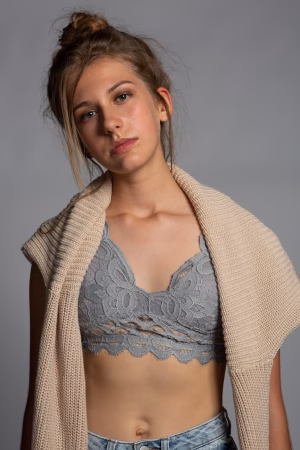 Beatriz Kamps - Gallery Image 18