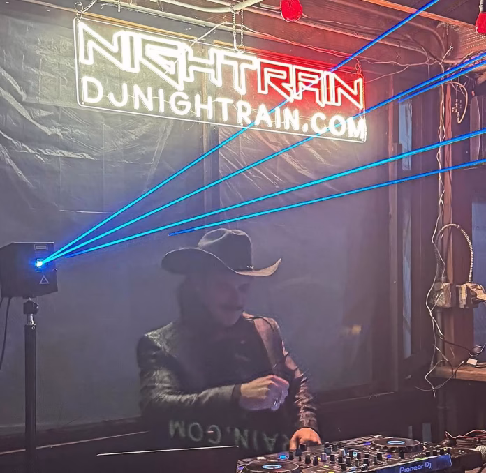 Marion Petza - Profile Photo