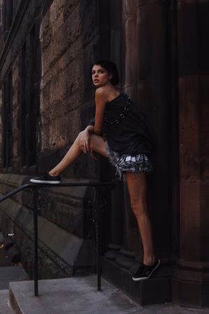 Angel Strong - Gallery Image 7