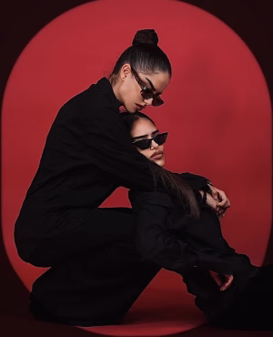 Andrea Geor - Gallery Image 17