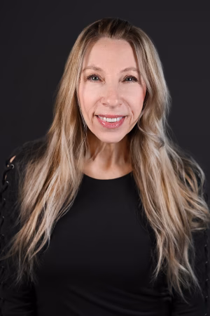 Gina Faye - Gallery Image 3