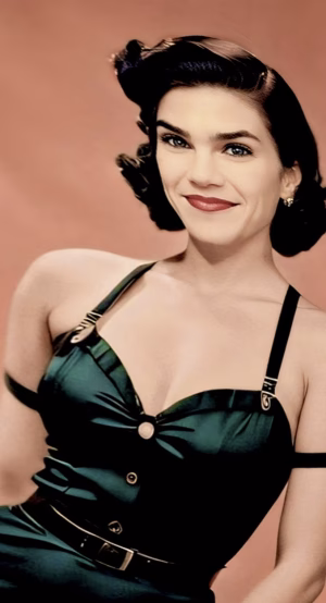 Rachel McCarty - Gallery Image 8