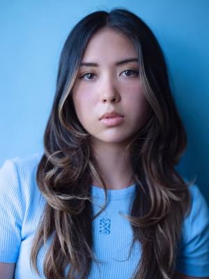 Daniela Ichiyanagui - Gallery Image 2