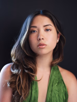 Daniela Ichiyanagui - Gallery Image 1