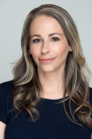 Ellie Hirsch - Gallery Image 6