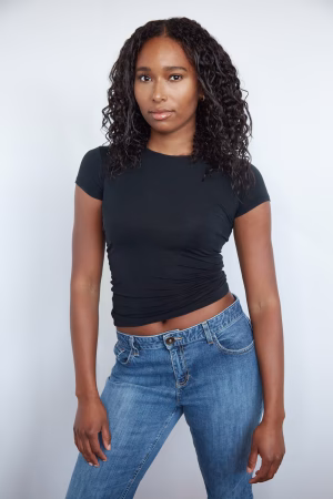 Alexa Chambers - Gallery Image 7