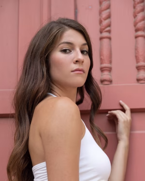 Alexandra Browning - Gallery Image 1