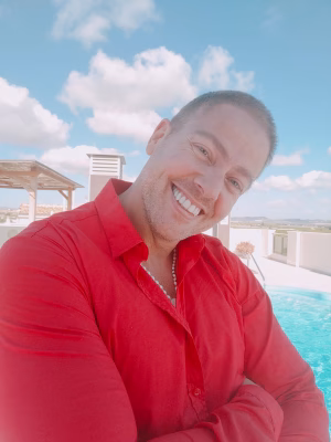 TANGUY DE BACKER - Gallery Image 1