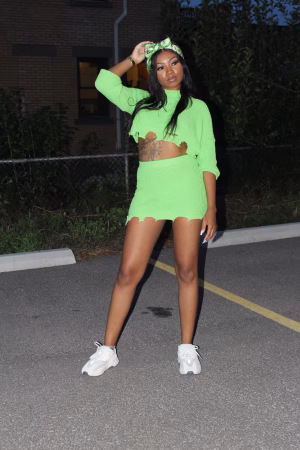 Leandranique Miles - Gallery Image 4