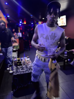 DE’RON MUSIC - Gallery Image 7