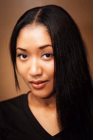 Taylor  Rayner - Gallery Image 3