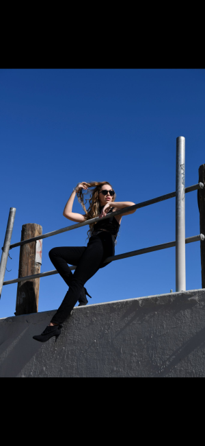 Teal Menifee - Gallery Image 11