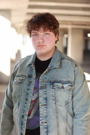 Zander Gikas - Gallery Image 3