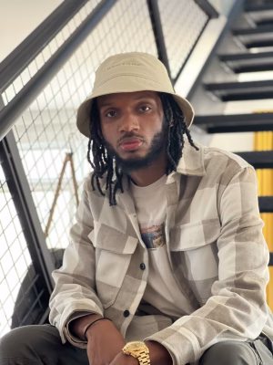 Robin Williamson - Project Casting Gallery Image 6 Robin Williamson - Gallery Image 6