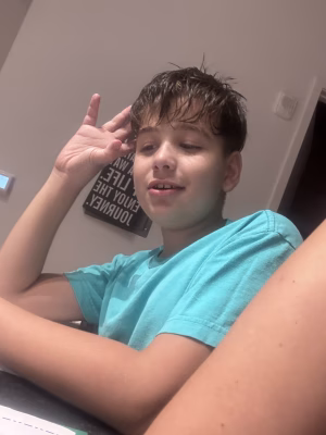 Uzay Dinler - Project Casting Gallery Image 3 Uzay Dinler - Gallery Image 3