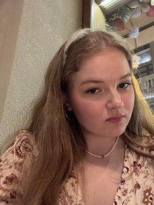 Polina Lapochkina - Gallery Image 4