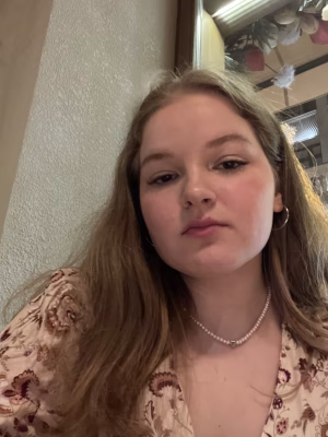 Polina Lapochkina - Gallery Image 2