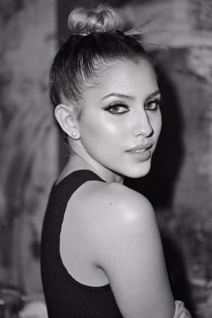 Andrea Montilla - Gallery Image 3