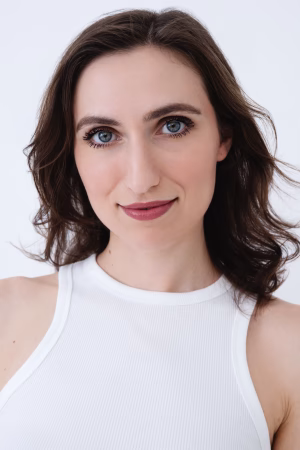 Alicia Wall - Gallery Image 2