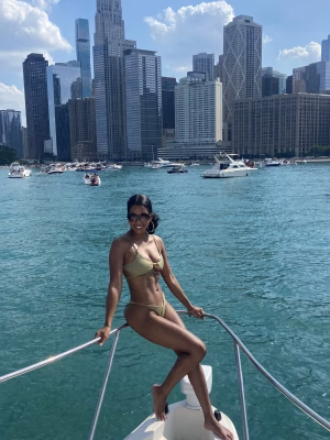 Kelli Hunter - Gallery Image 3