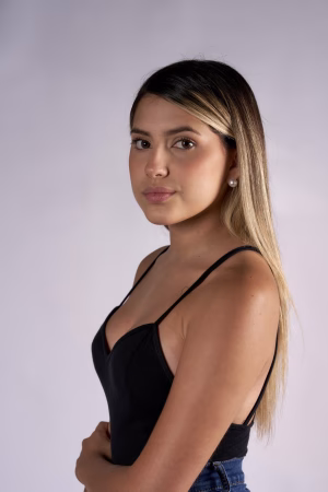 Andrea Montilla - Gallery Image 1