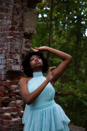 Angelina Smith - Gallery Image 1