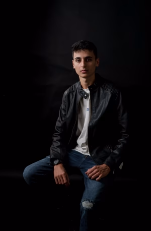 Peter Zhaygarov - Gallery Image 5