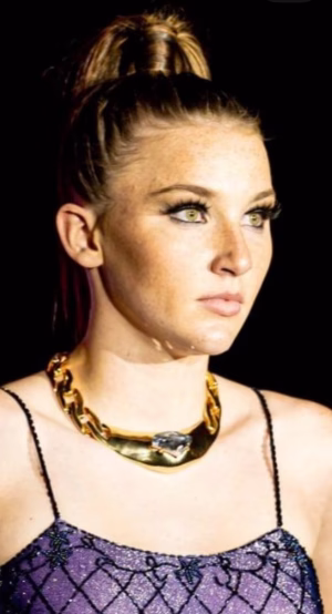 Ella Rae Gratz - Gallery Image 9