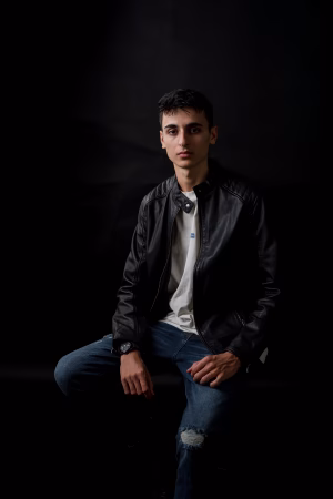 Peter Zhaygarov - Gallery Image 4