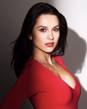 Anna Paczynska - Project Casting Gallery Image 8 Anna Paczynska - Gallery Image 8